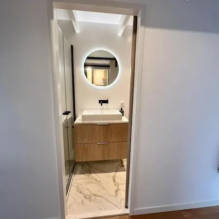 Úszó hotel Surla Houseboat 